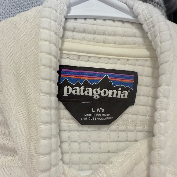 Patagonia R1 Fleece Pullover - Picture 3 of 3